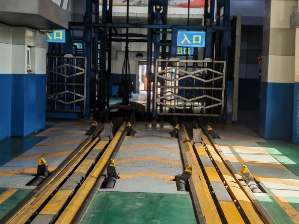 彎道推車機